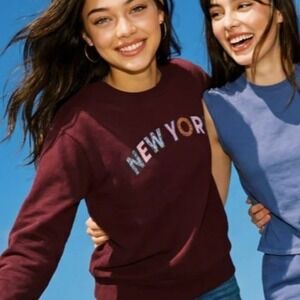 NEW Wildfox New York Alex Sweatshirt in Fig Size Medium
